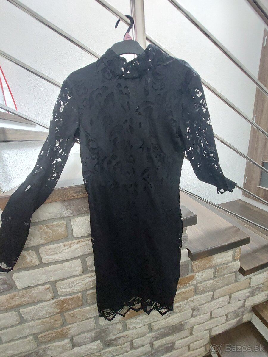 Krásne čipkované šaty 36