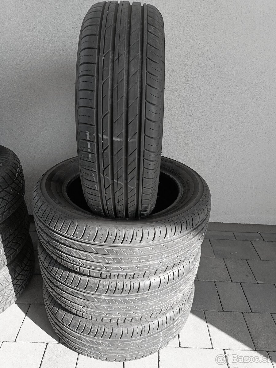Gumy: Bridgestone Turanza 195/60 R16 89H