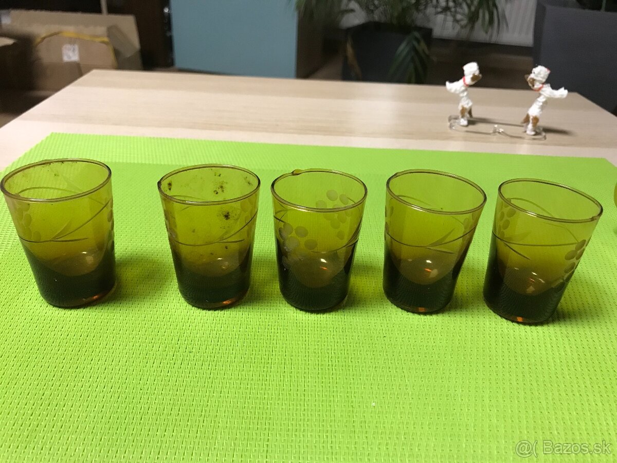 štamperliky hnede