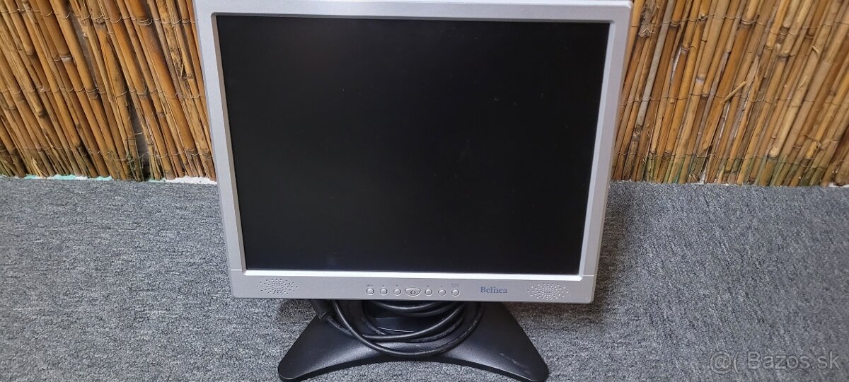 Predám malý šikovný LCD Beline / vhodný k kamerovému systému
