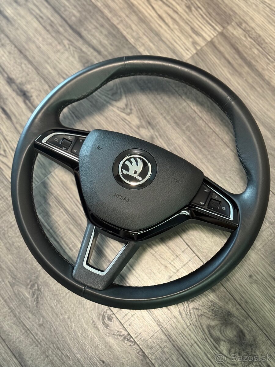 Volant Škoda vyhrievaný multifunkčný f1