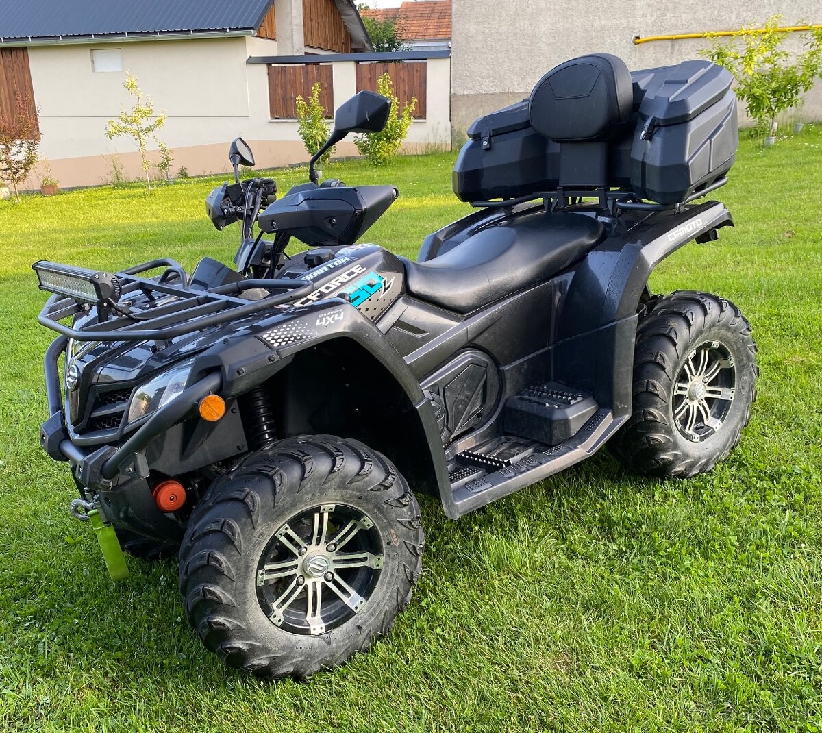 CF MOTO 450L