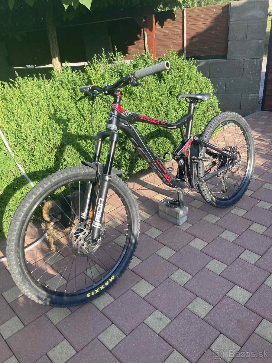 celoodpružení bicykel Kellys swag