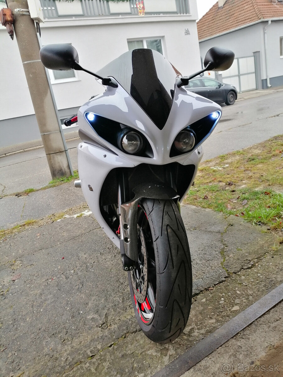 Predám Yamaha R1 Big Bang