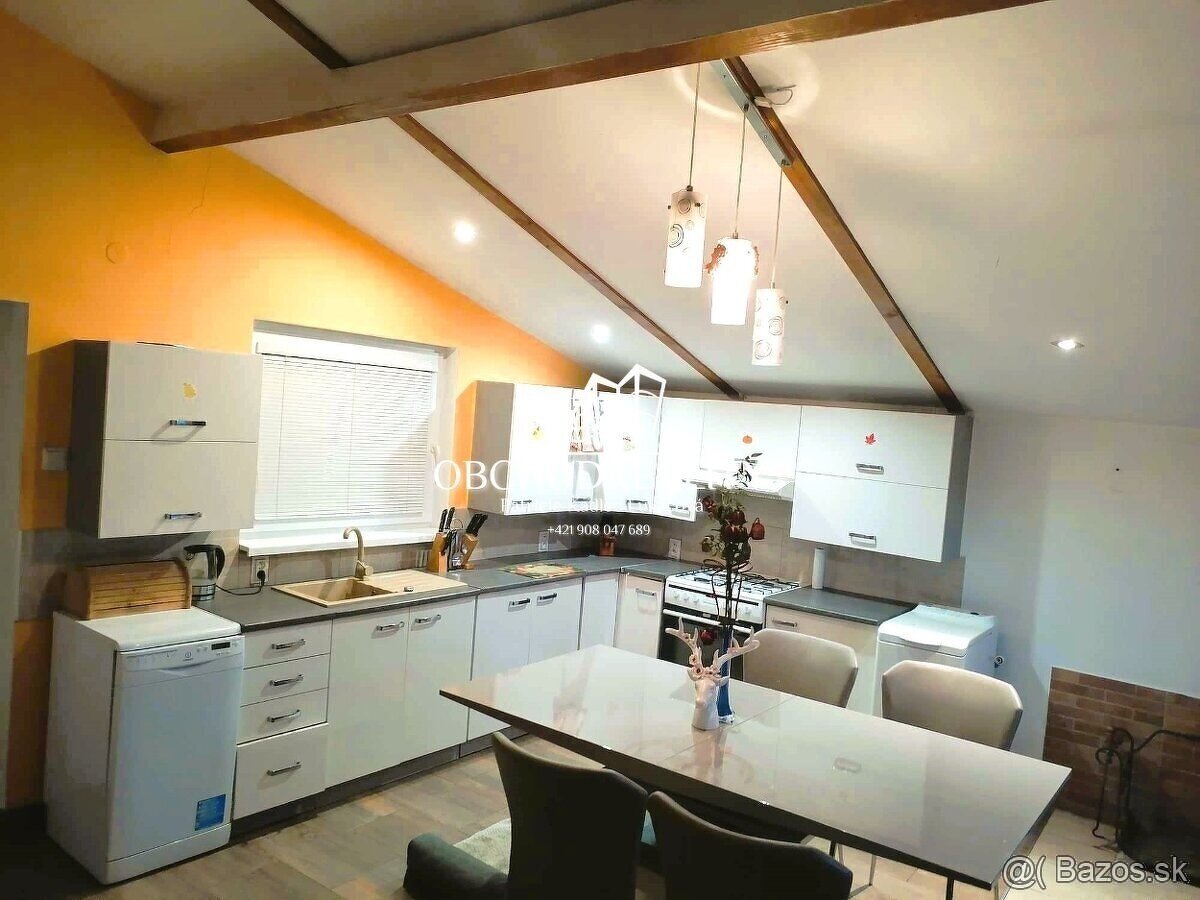 Dvojgeneračný 5-izb. rodinný dom, okr. Michalovce