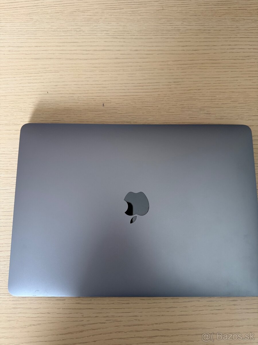 Predám MacBook Air 2019 13"