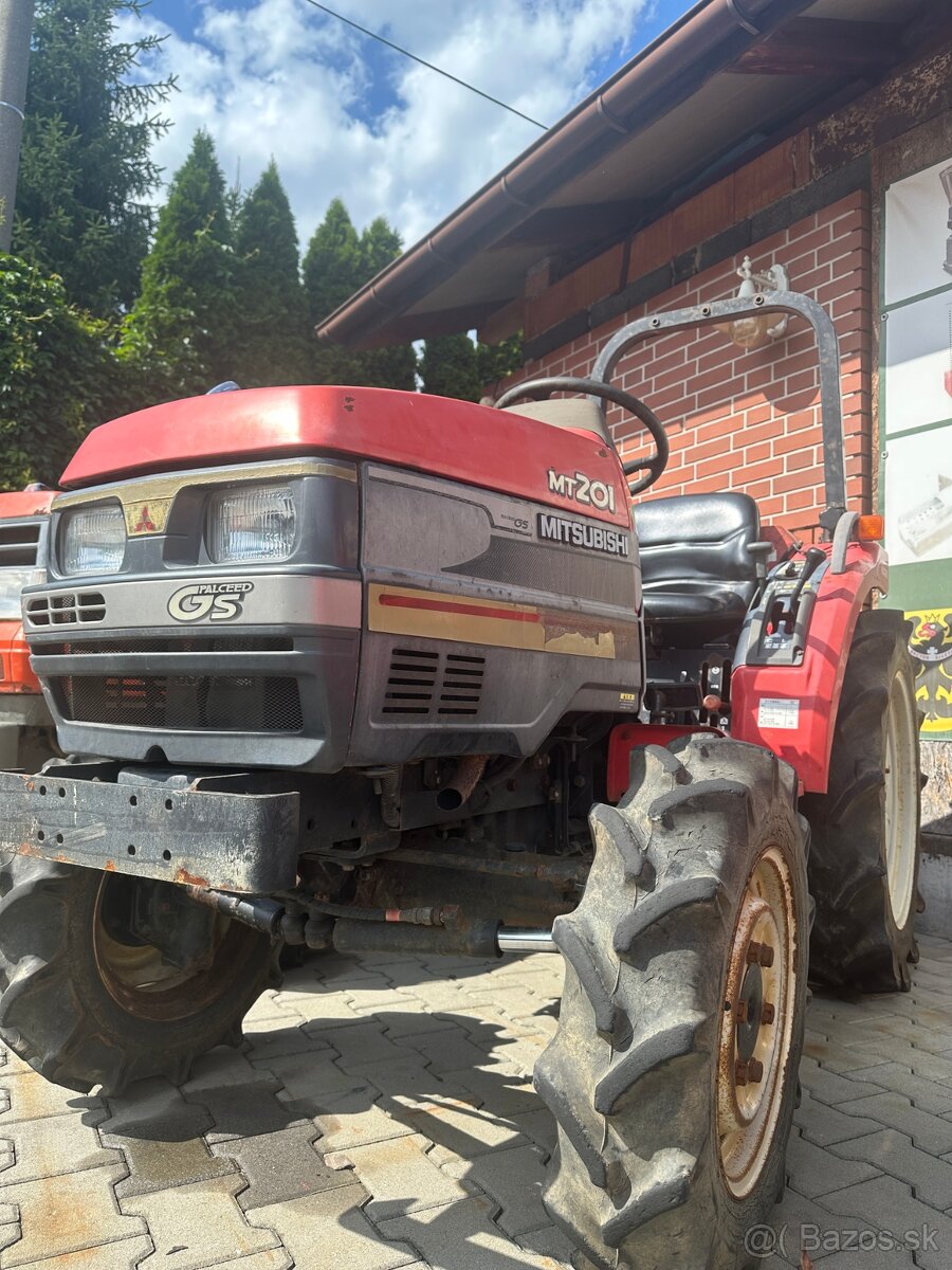 Malotraktor Mitsubishi MT201, traktor 4x4