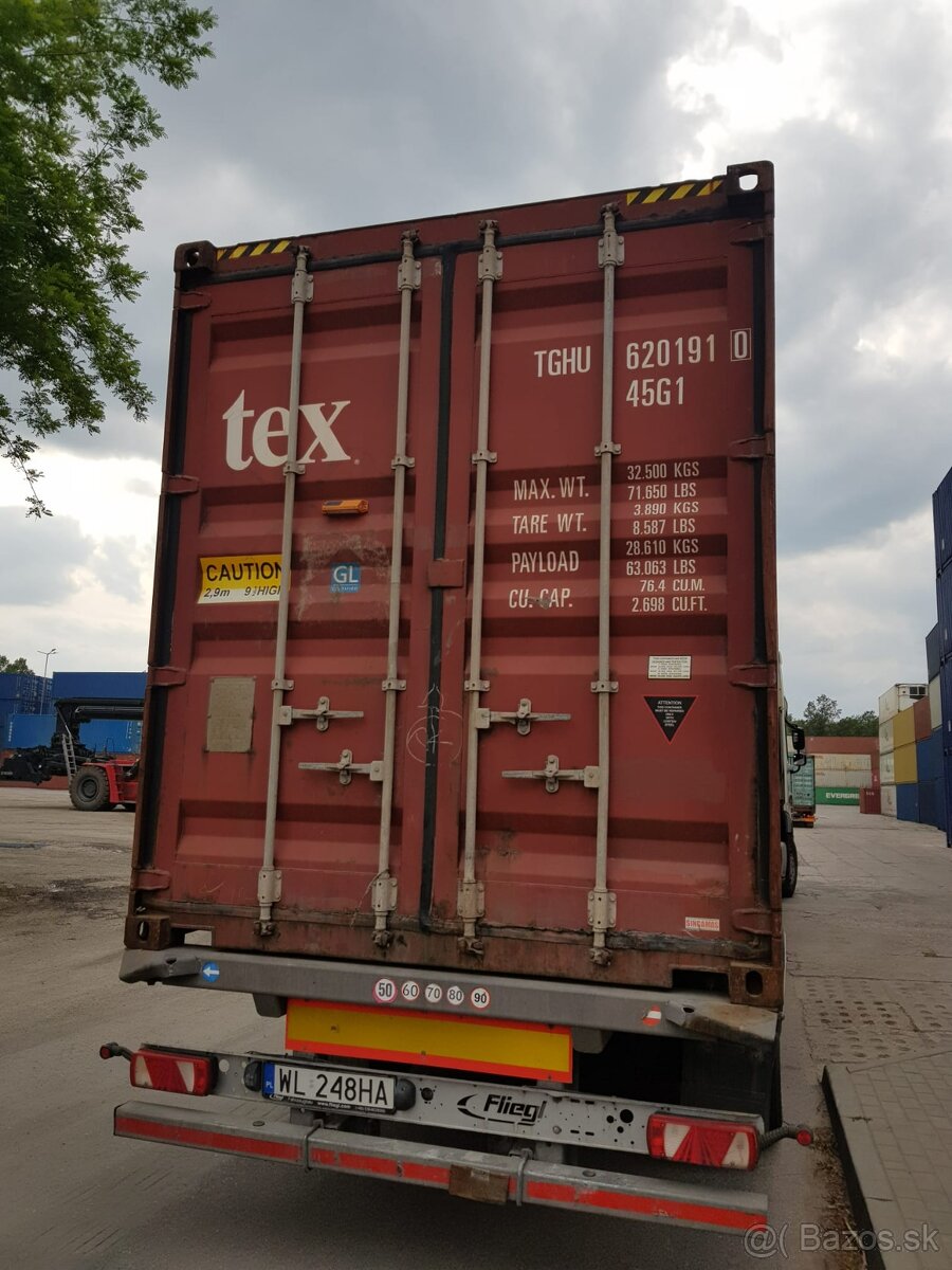 LODNY KONTAJNER 40´HC_Poľsko