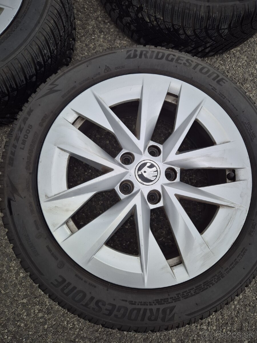 SKODA ELEKTRONY R17 + BRIDGESTONE ZIMNE PNEU