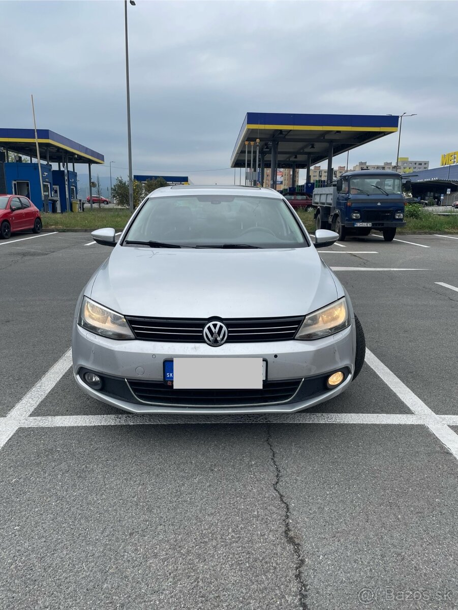 Volkswagen Jetta 1,6tdi, 2012, 77kW(105k) DSG