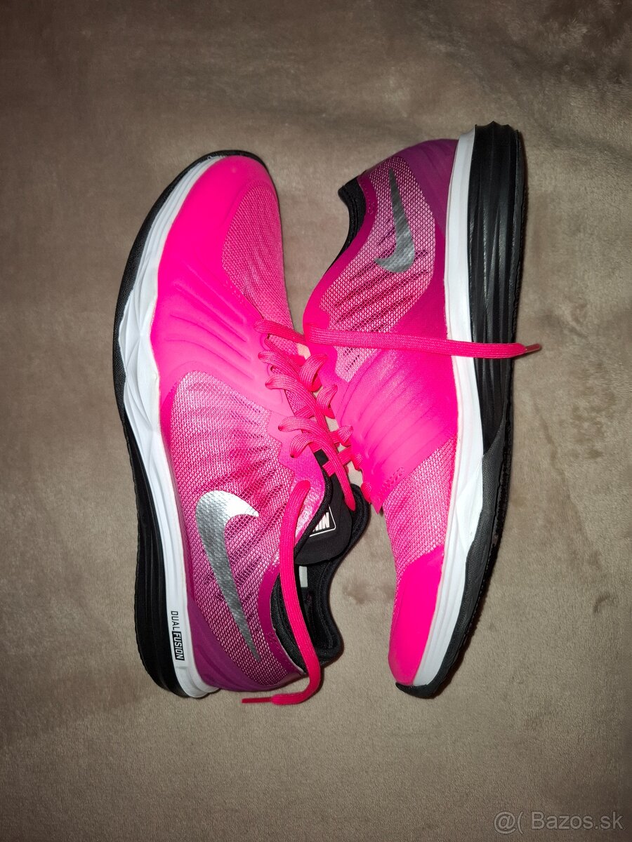 Nike tenisky, veľkosť 39 (EU), 5,5 (UK)