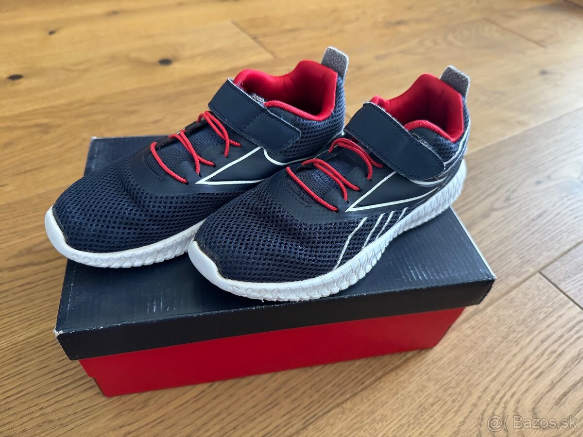 Reebok tenisky