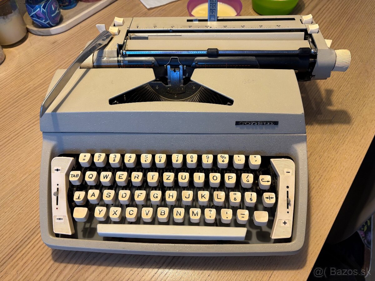 Písací stroj Consul