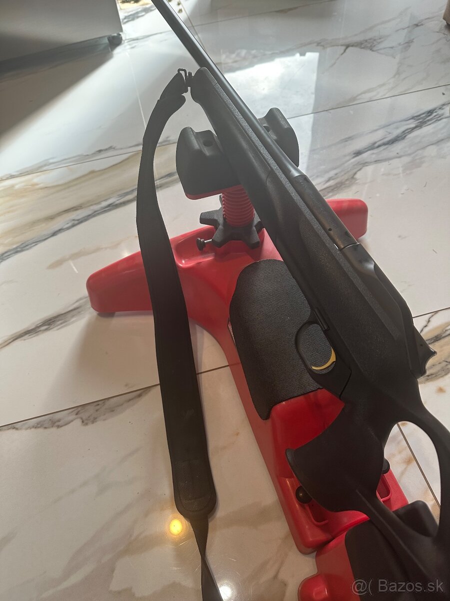 Predám Blaser r8