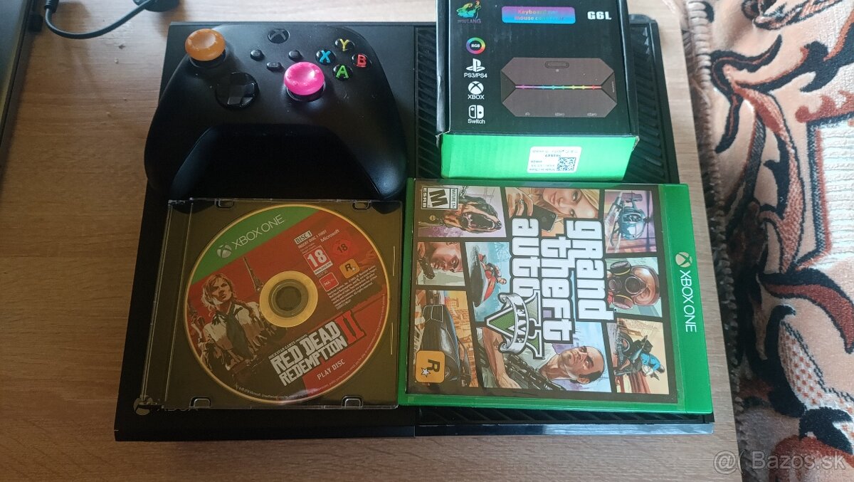 PREDÁM XBOX ONE 500GB