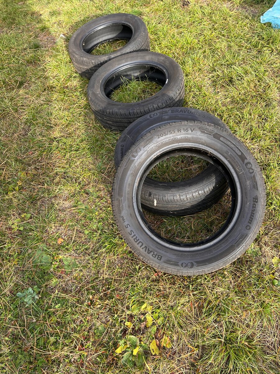 Predám letné pneumatiky Barum bravuris 205/55 R16
