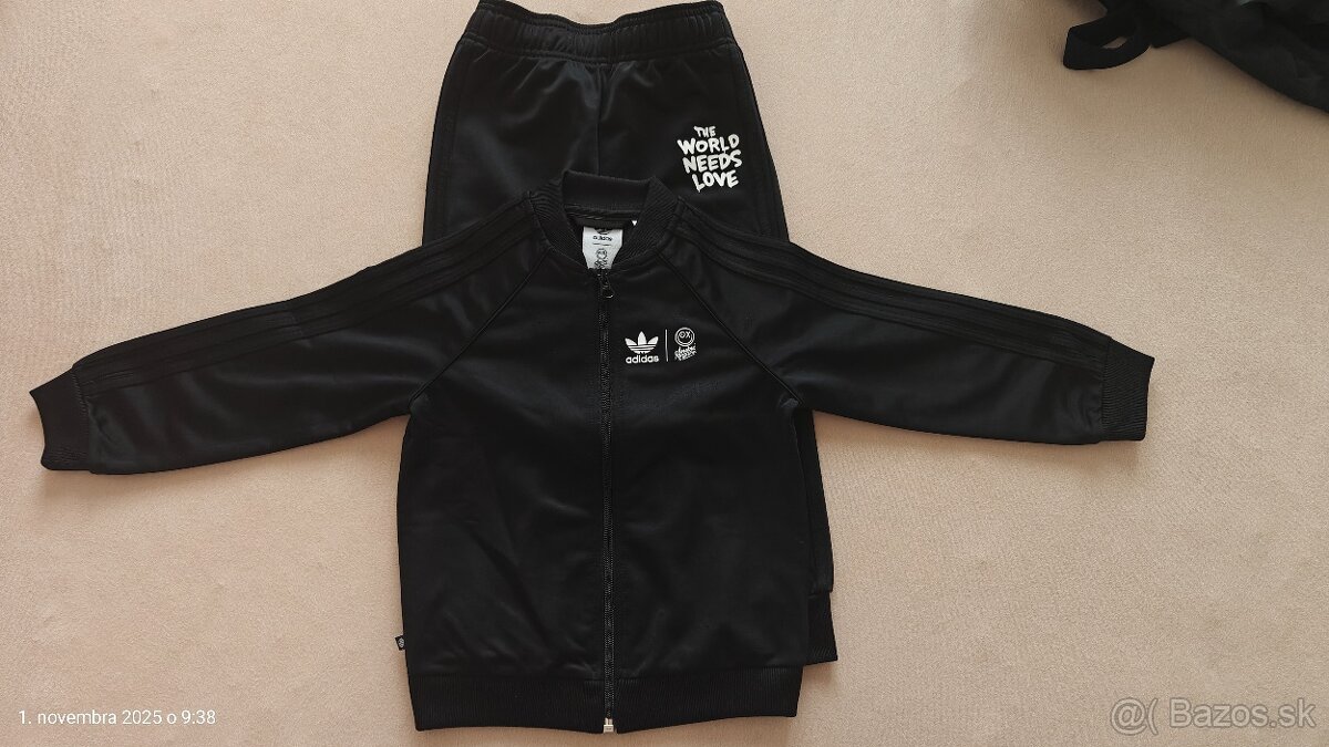 Detská súprava Adidas veľkosť 104
