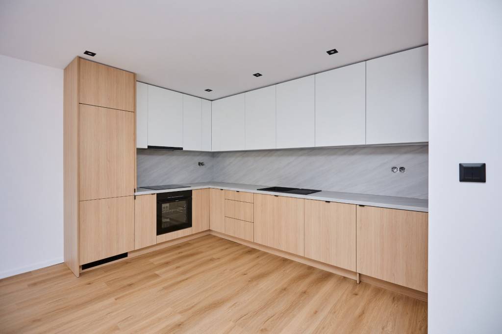 NA PREDAJ,4-izbový byt Košice - Západ - Michalovská ul.