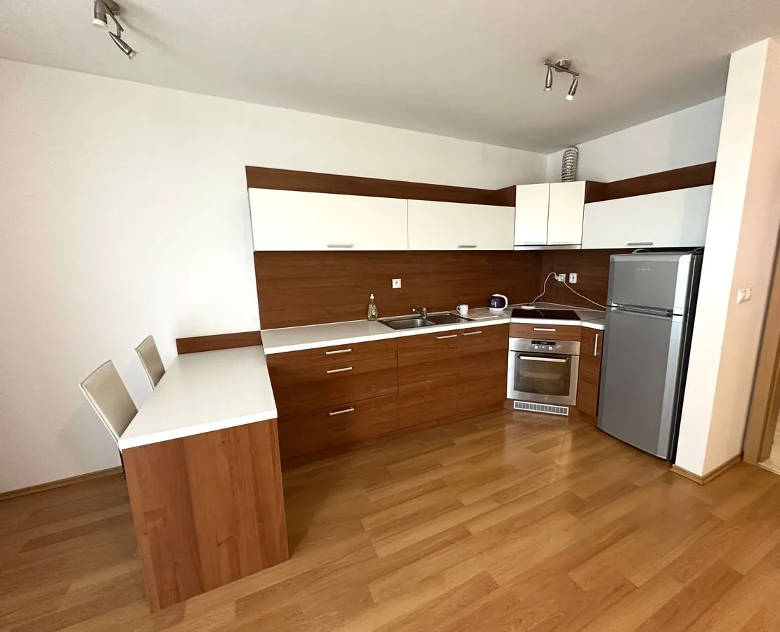 1-izbový byt s parkovaním na prenájom