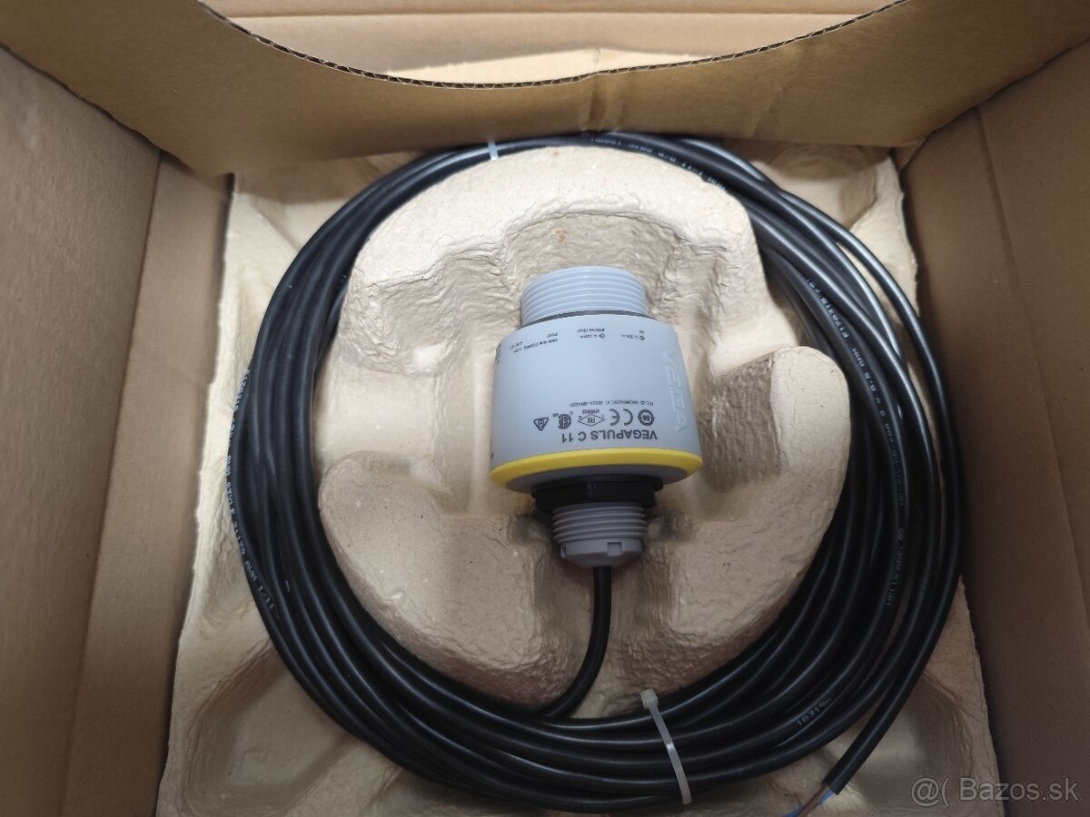 Bezkontaktný snímač výšky hladiny Vegaplus C 11