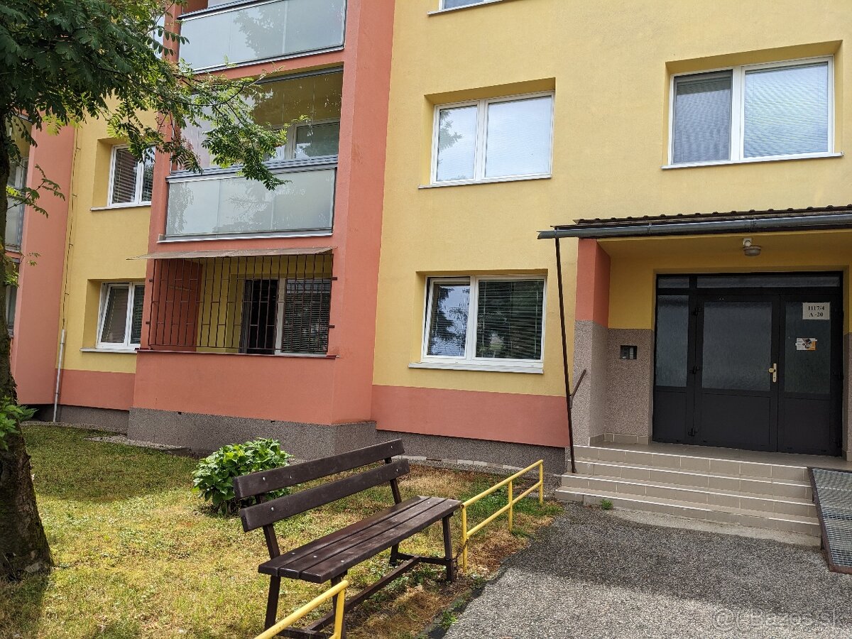 1-izbový byt v Revúcej na prenájom