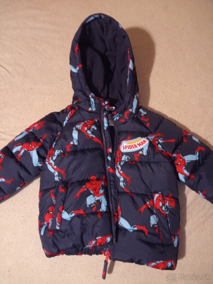 Zimna bunda Spiderman