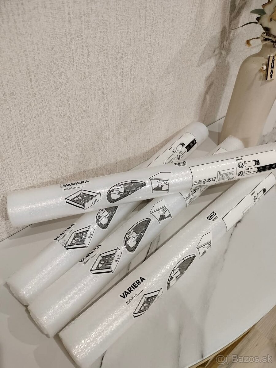 IKEA_VARIERA_Podložka do zásuvky