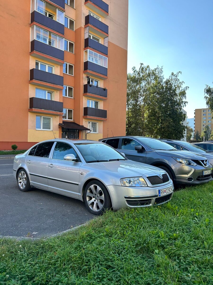 Superb 2,5 TDi, 120kW, 2006, automat- nefunkcny alternator.