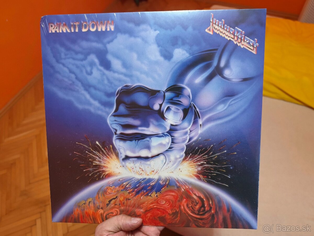 JUDAS PRIEST vinyl