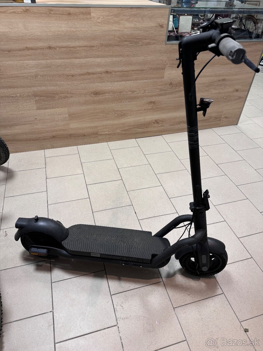 Elektro Kolobežka NAVEE
