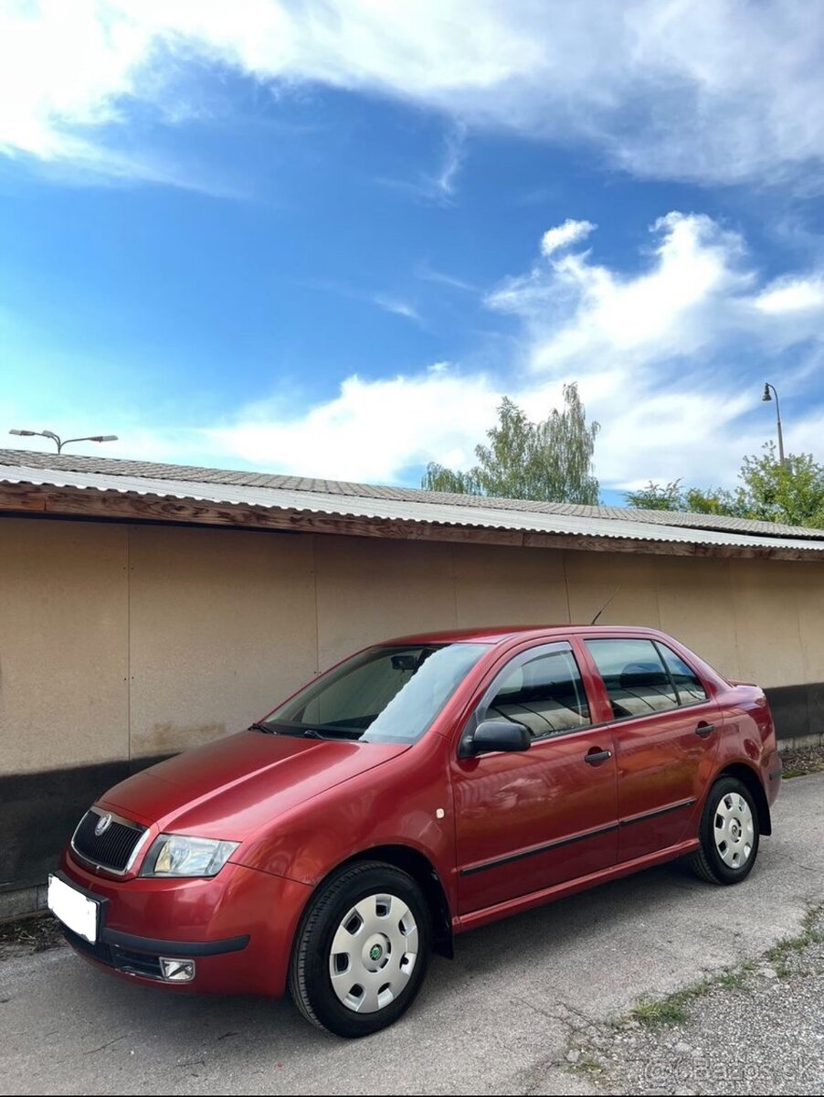 ŠKODA FABIA SEDAN