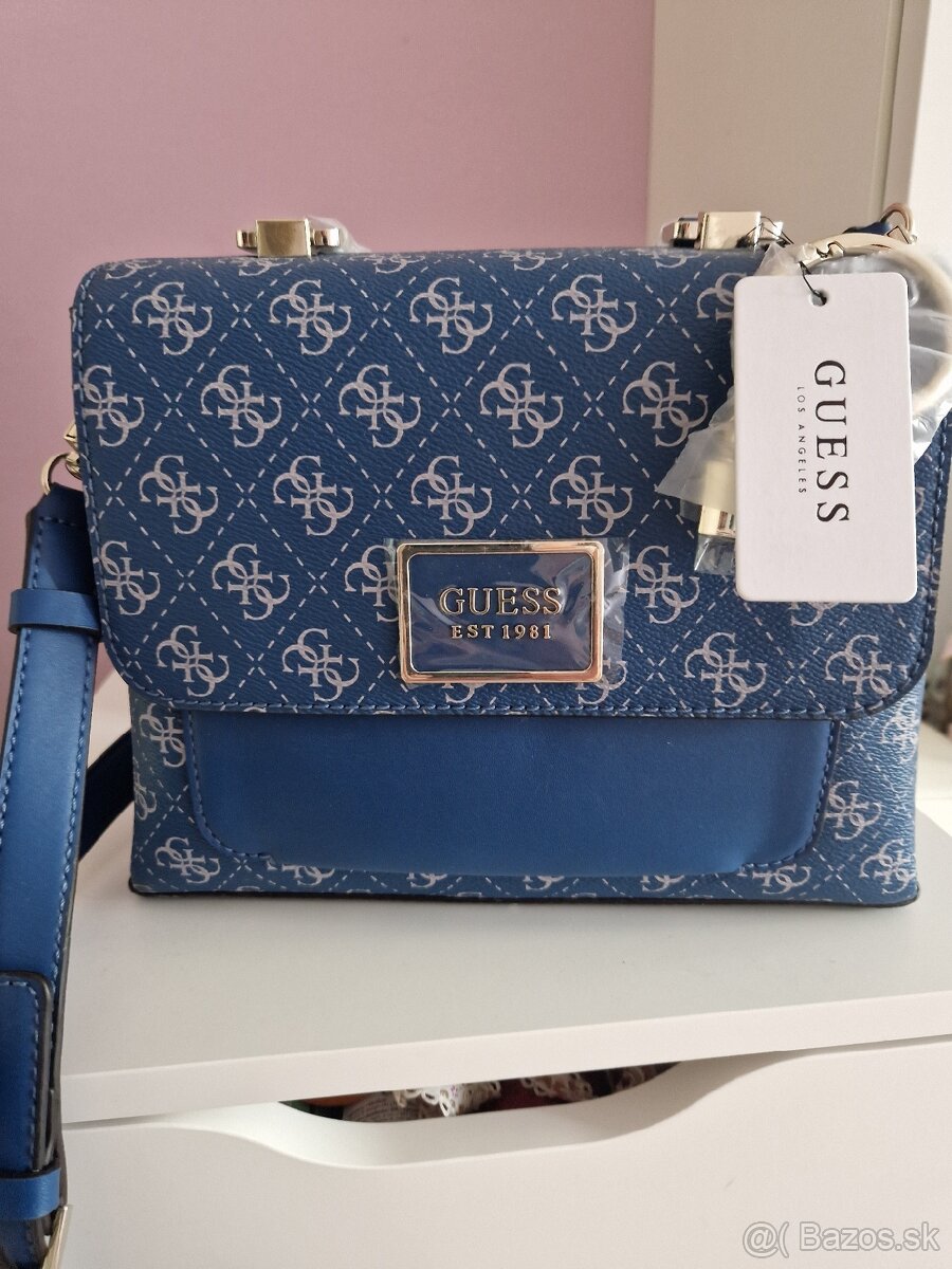 Kabelka Guess.