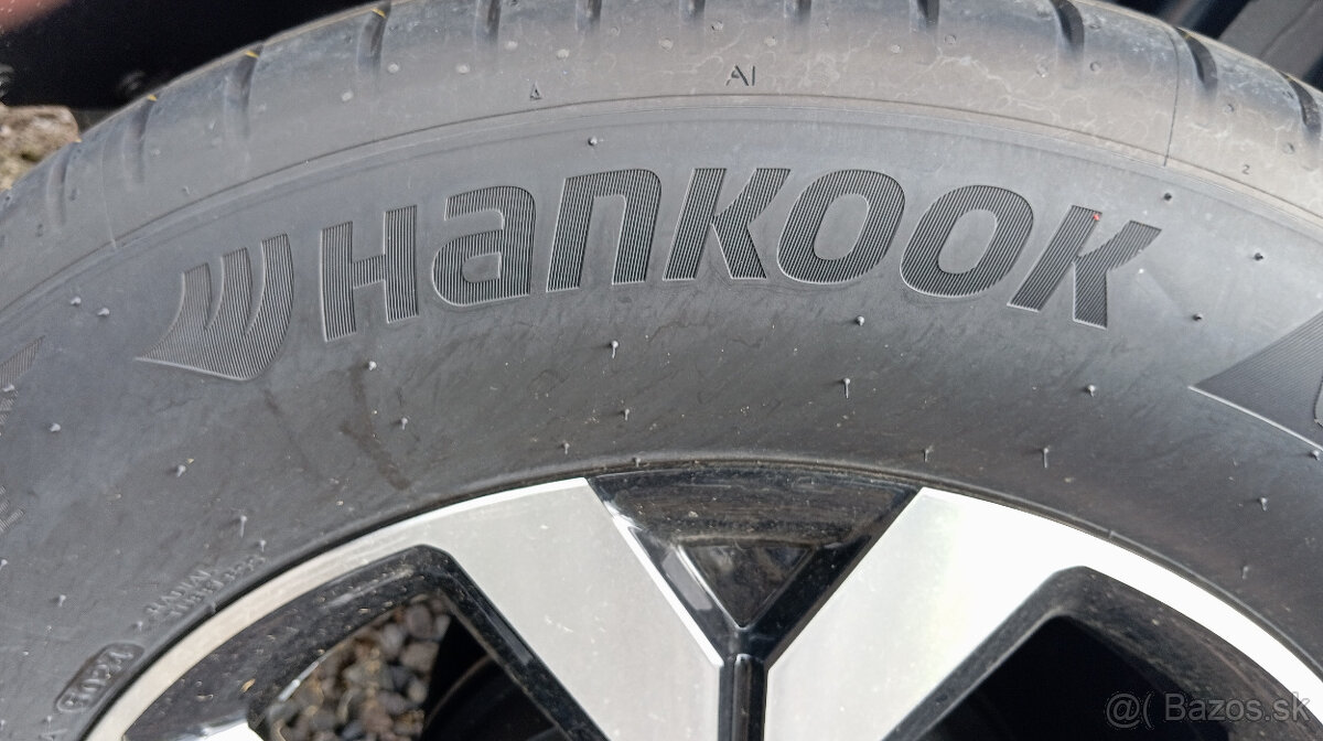 Predám nové letné pneumatiky Hankook R17
