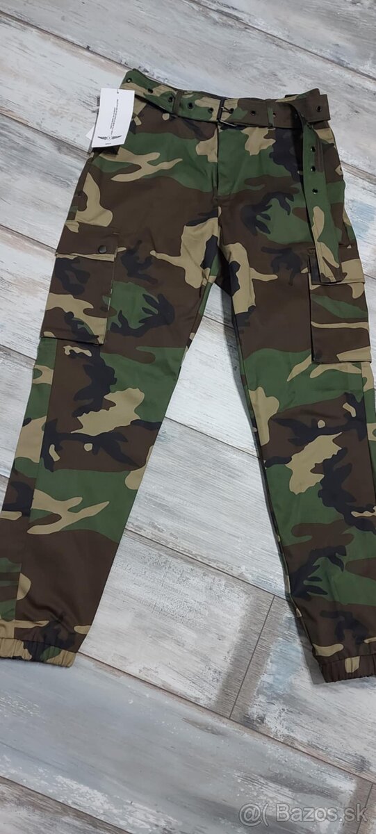Nové dámske army nohavice L