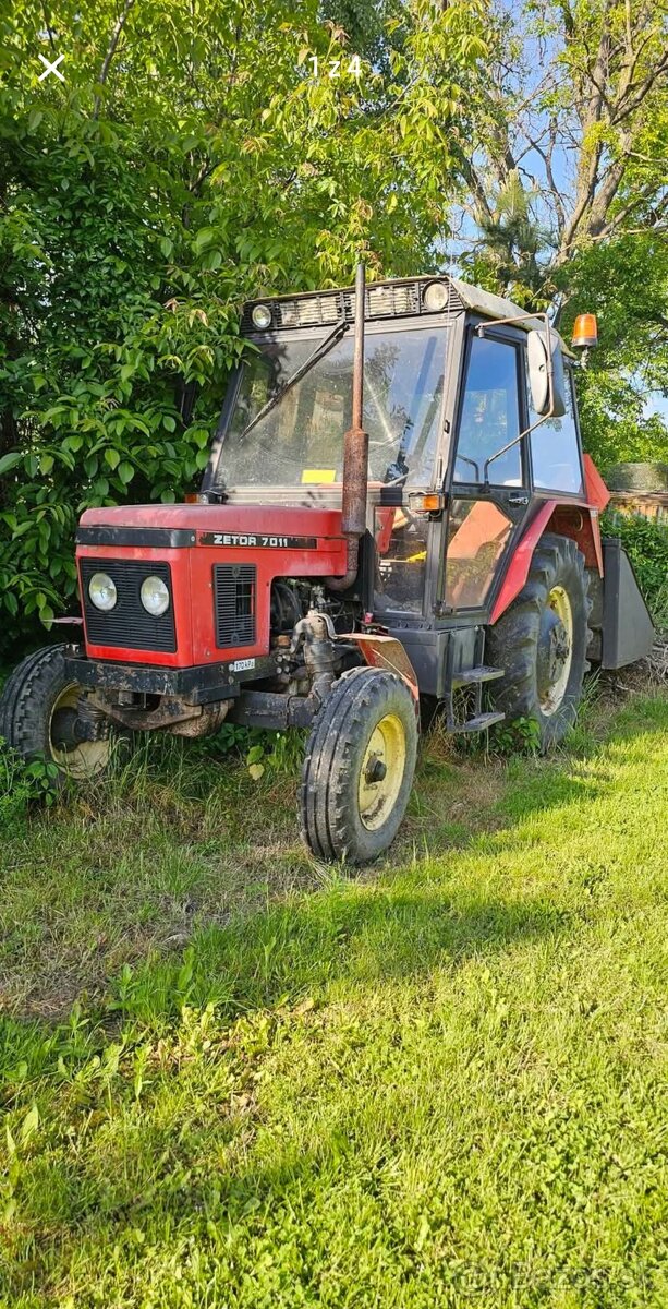 Zetor 7011