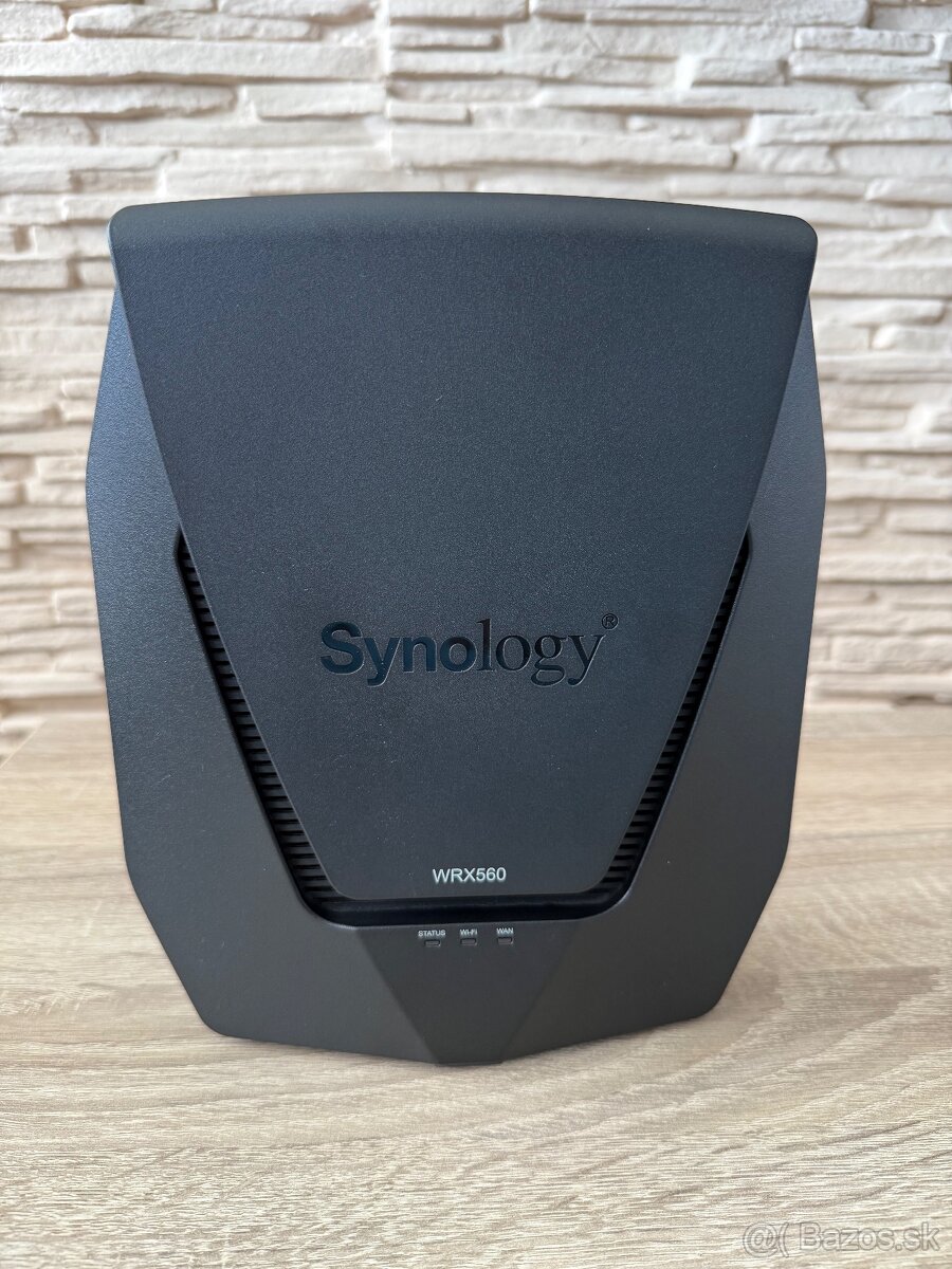 Router Synology WRX560