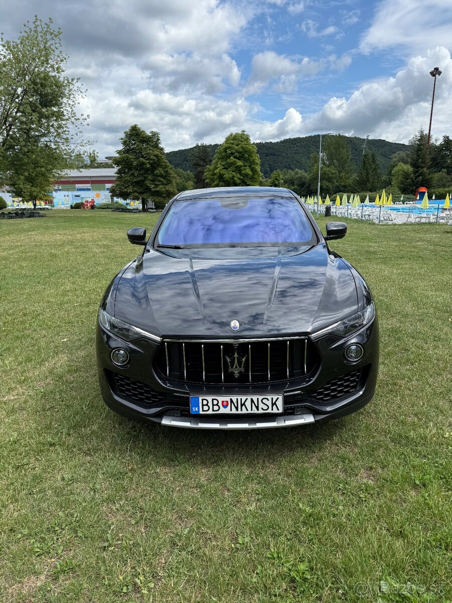 Maserati Levante SQ4 gransport 3.0 V6 316kw 430hp, rv2020