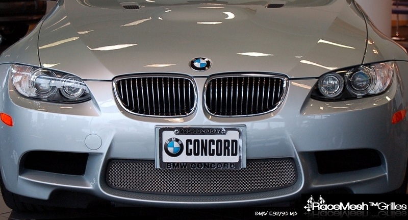 BMW E92/E93 OEM chromová maska