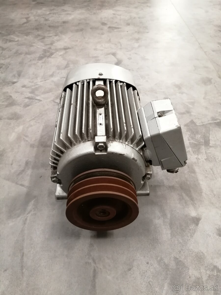 Elektromotor MEZ Mohelnice 2,2kw, 950ot /min 400V