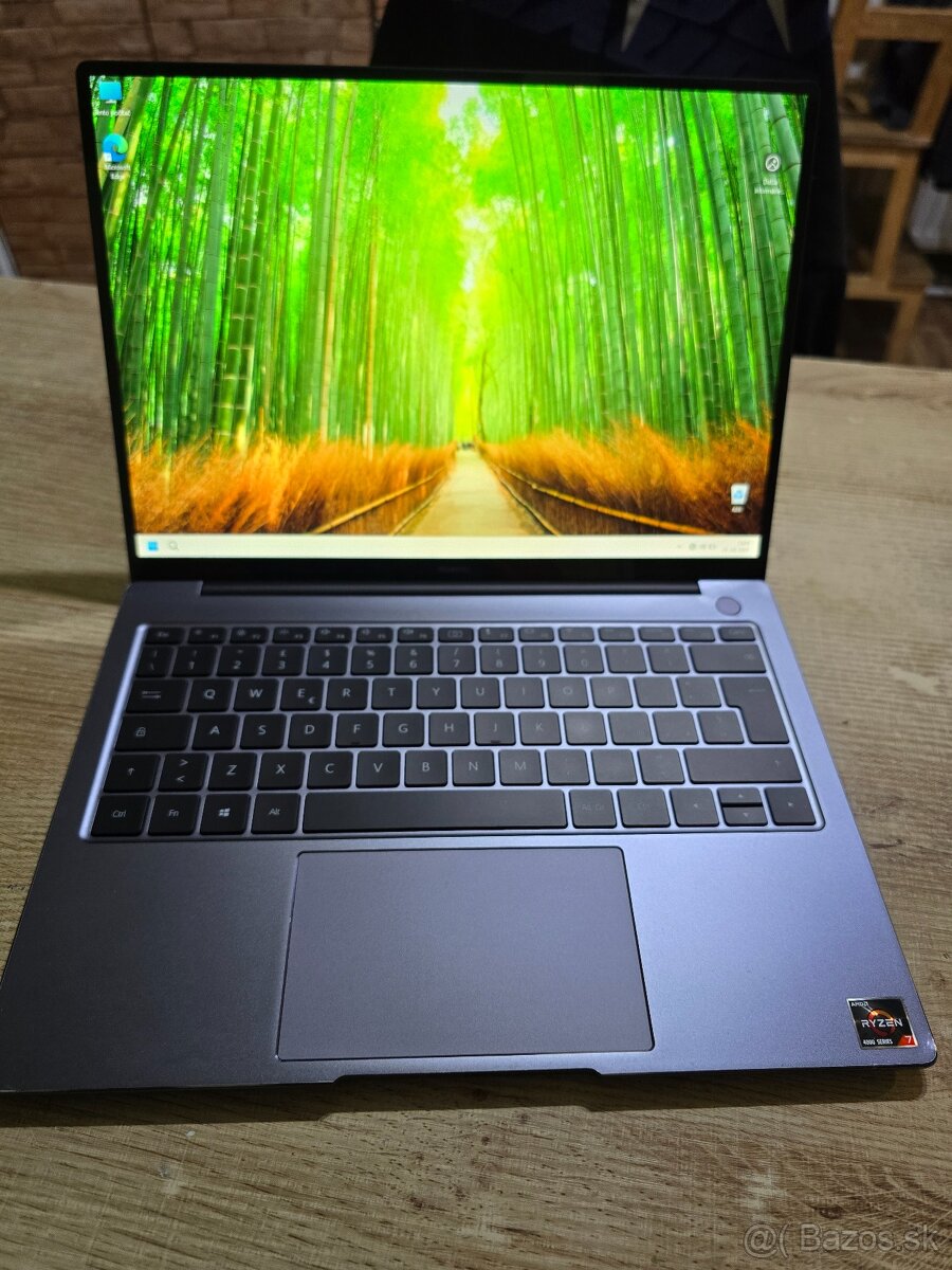 Huawei Matebook D14 s ryzen 7 procesorom 8gb ram 512gb ssd d