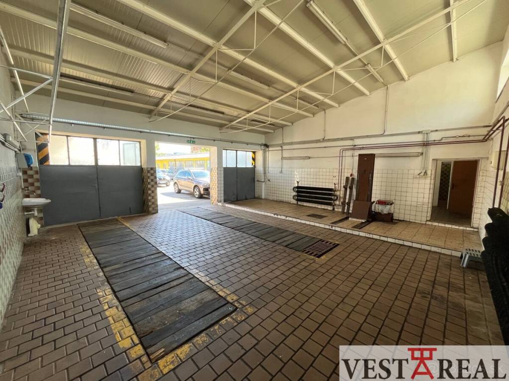 Prenájom Priestoru 135m2 - Galanta