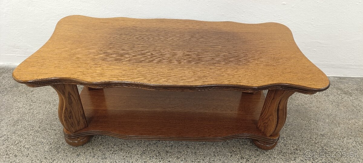 Rustikální konferenční stolek, nábytek z masívu