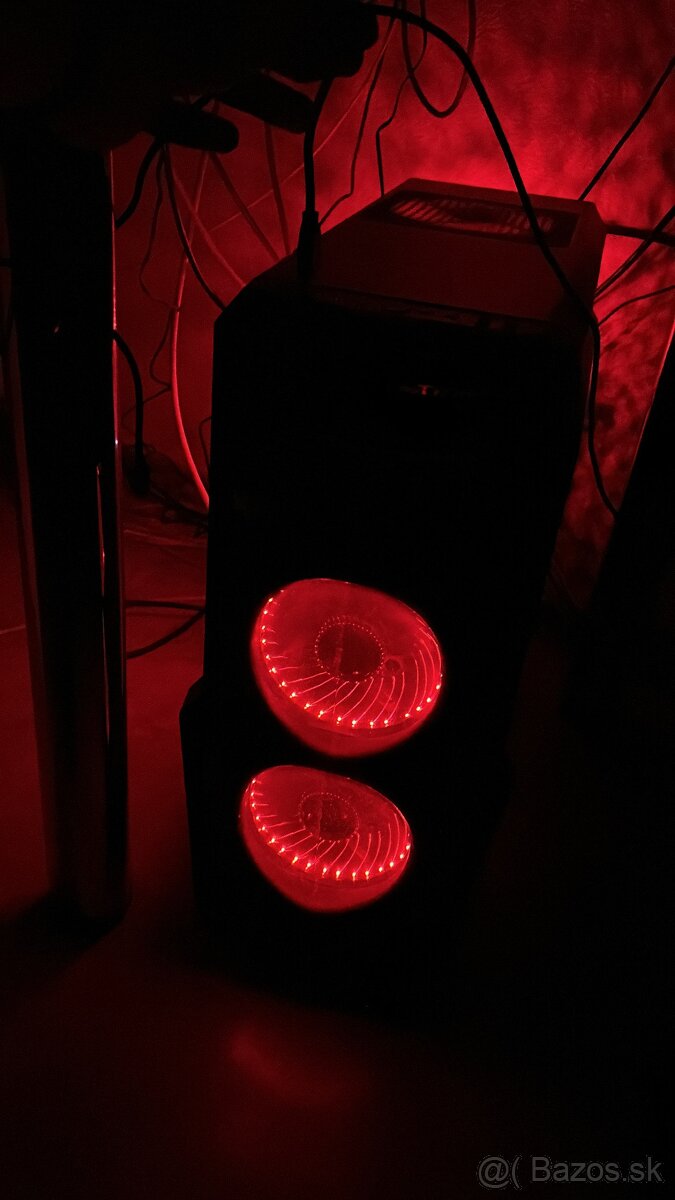 Predám výkonný počítač – Ryzen 5 3600 / GTX 1650 / 16 GB RAM