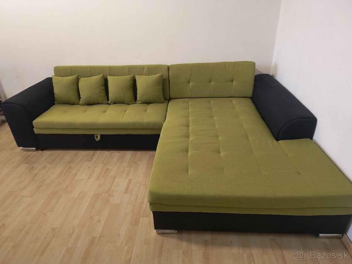 Veľká rohová sedačka