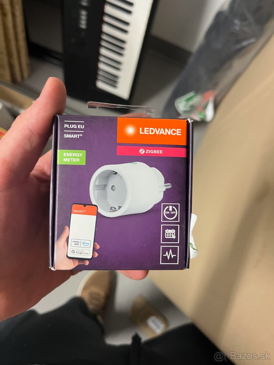Smart zásuvka Ledvance Smart+ Plug EU Zigbee s meraním spotr