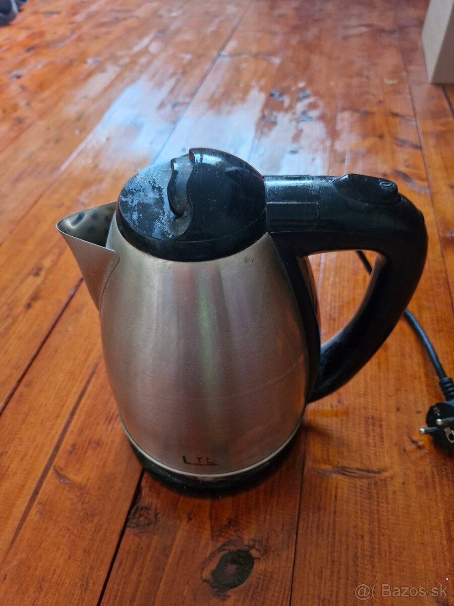 Rýchlovarná kanvica