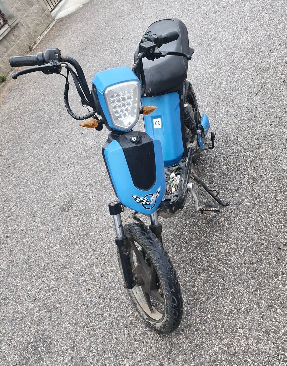 moped E-babeta elektricky skuter elektrobabeta