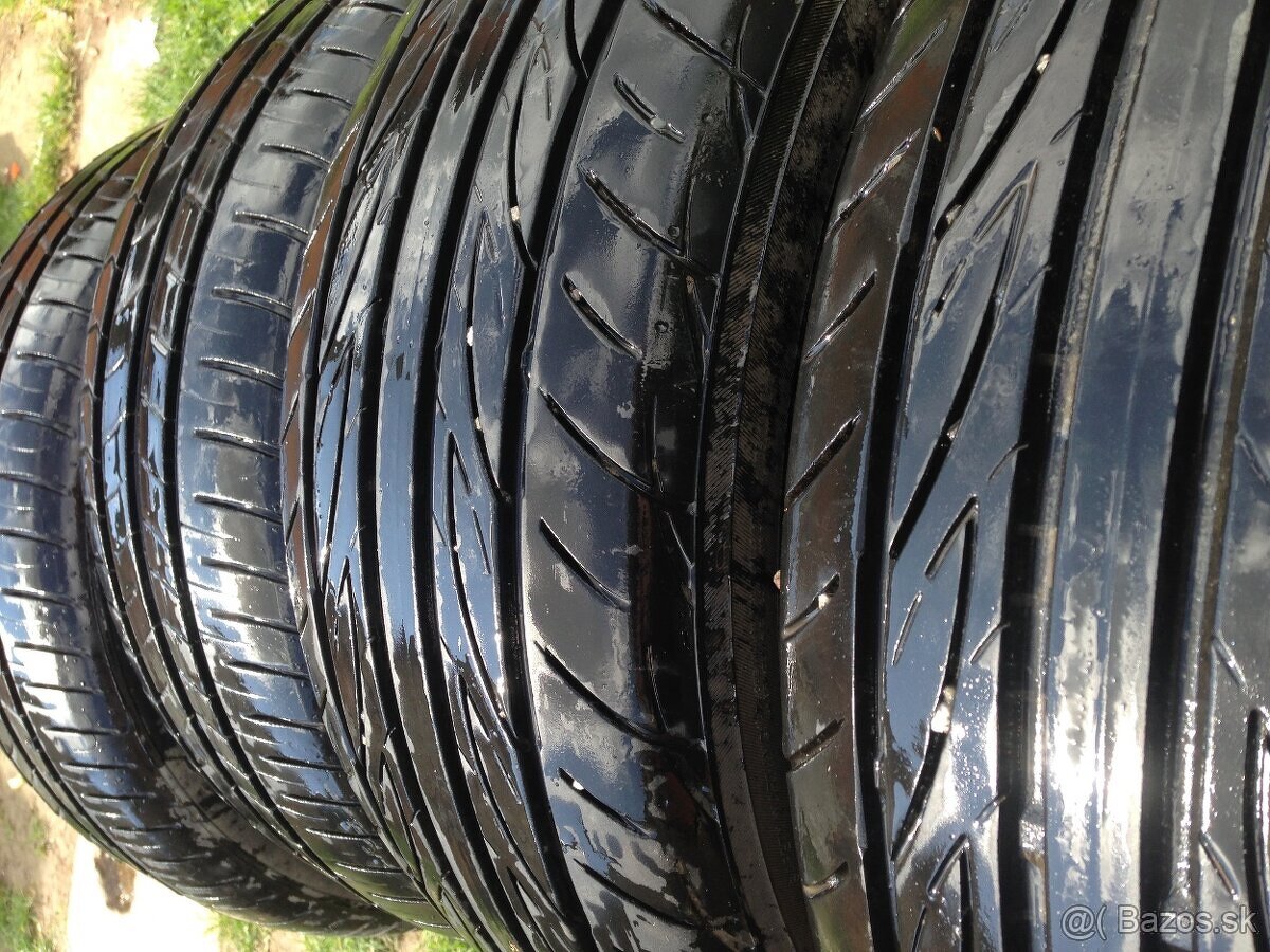 Letné pneumatiky 195/55 R15 dobrom stave ako nove