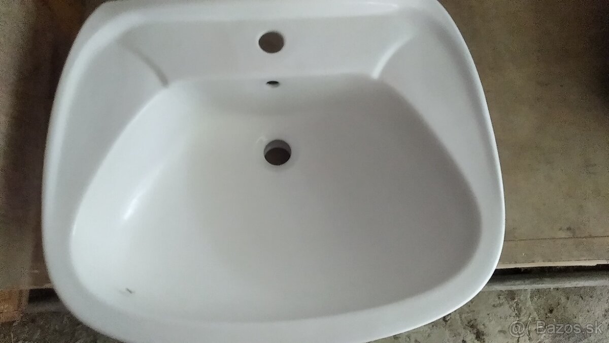 Umývadlo a kryt