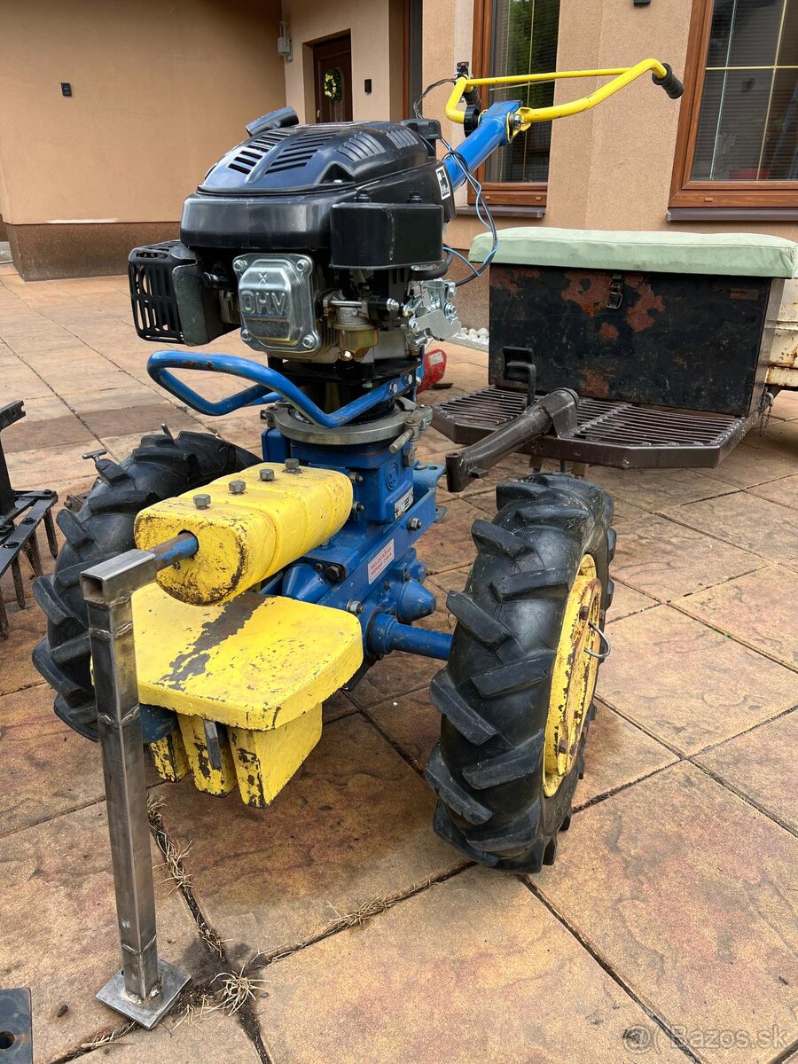 Predám malotraktor Agzat s prislušenstvom